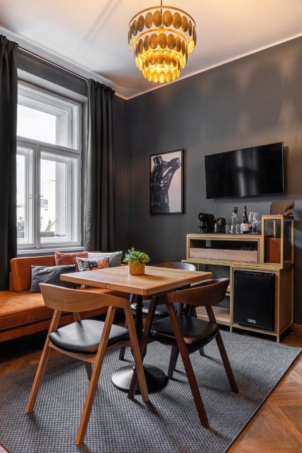 The Viaduct - Suites & More Prague Luaran gambar